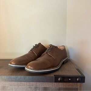 Apt. Dress shoe Men’s size 9.5 Brown